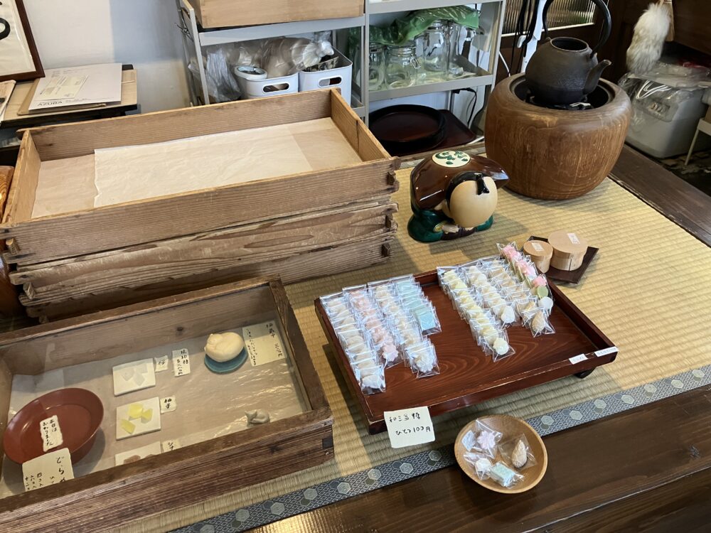 入って正面の店内の写真