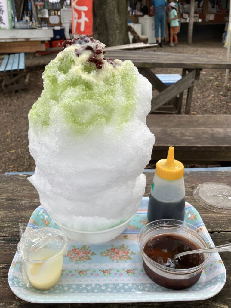 完成した宇治金時かき氷の写真